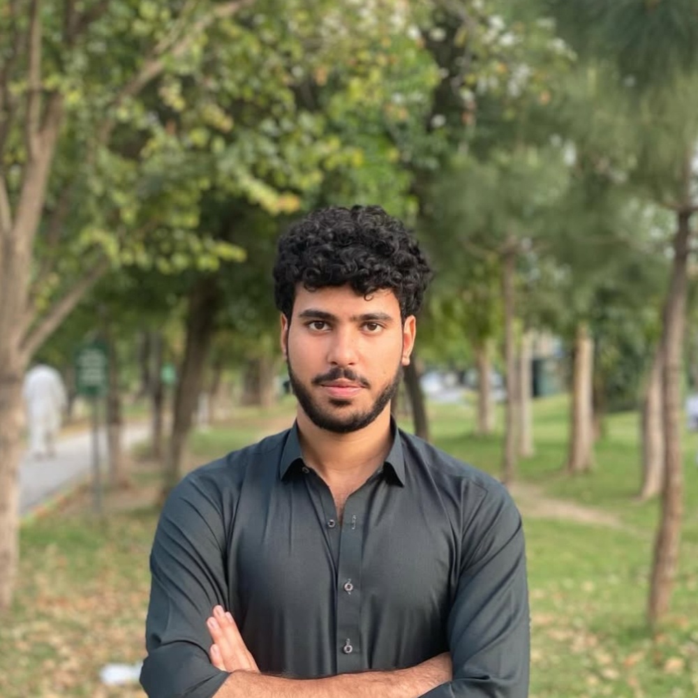 Sikander, Content Creator & Lead Editor at Amplify Media Technologies
